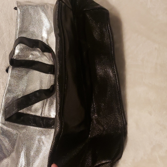 NWOT Victoria Secret Tote set - Picture 3 of 16